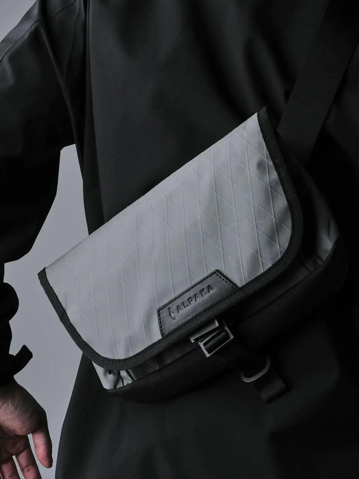 Alpaka Air Sling V2 Slate Grey VX21