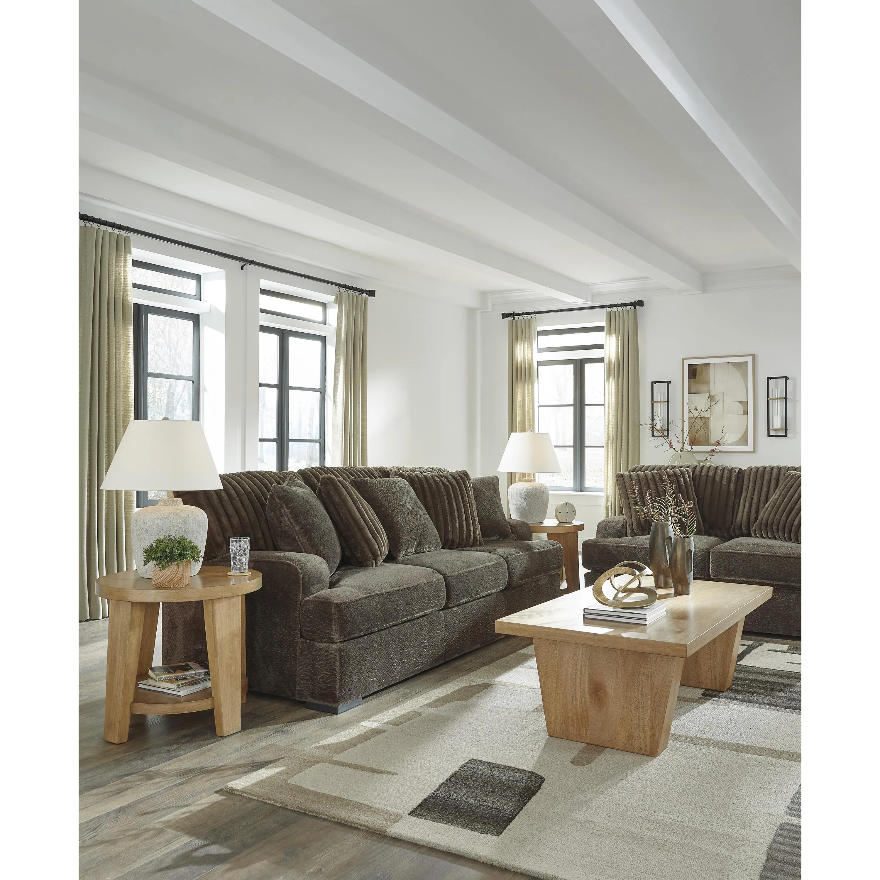 Benchcraft Aylesworth Stationary Fabric Sofa 5370238