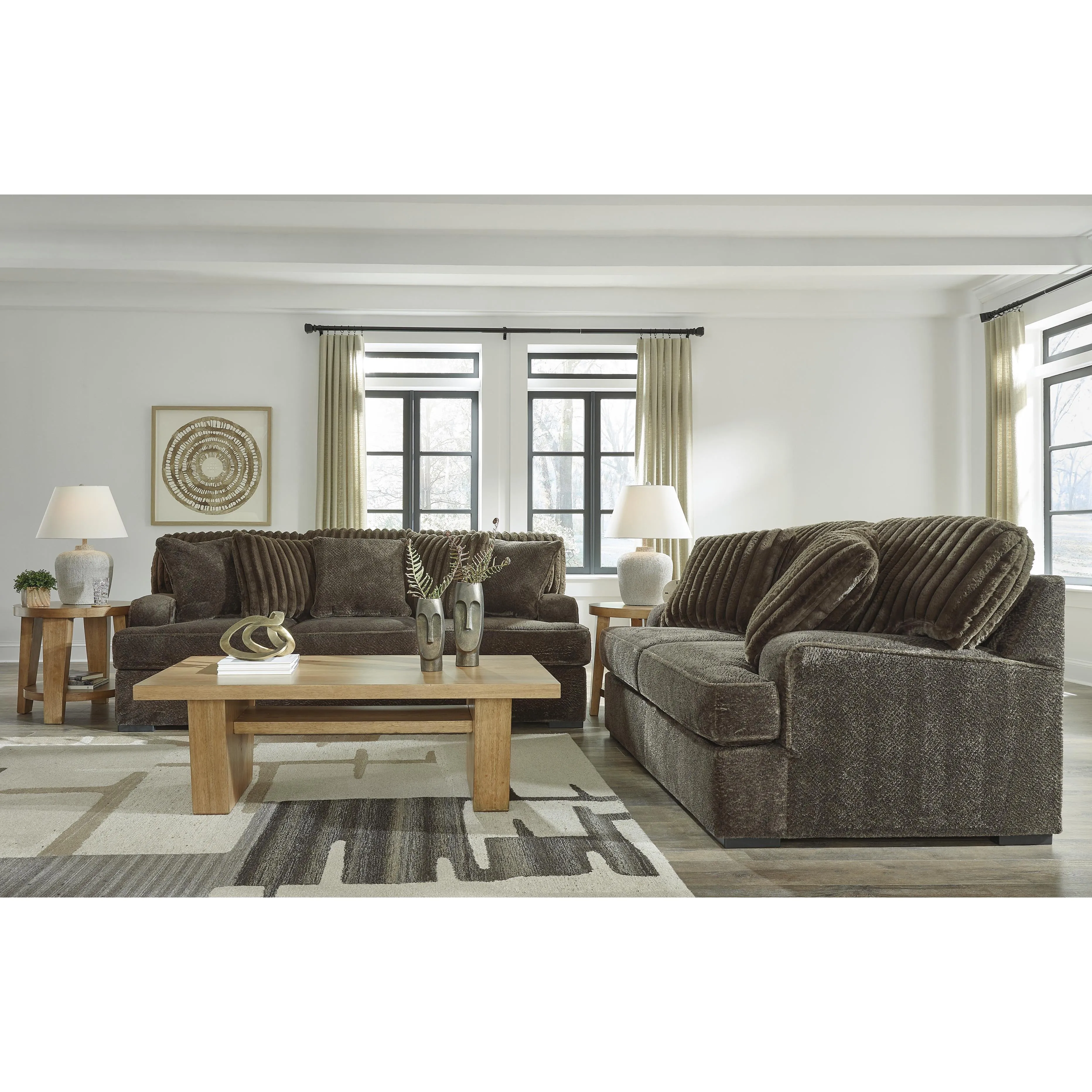 Benchcraft Aylesworth Stationary Fabric Sofa 5370238