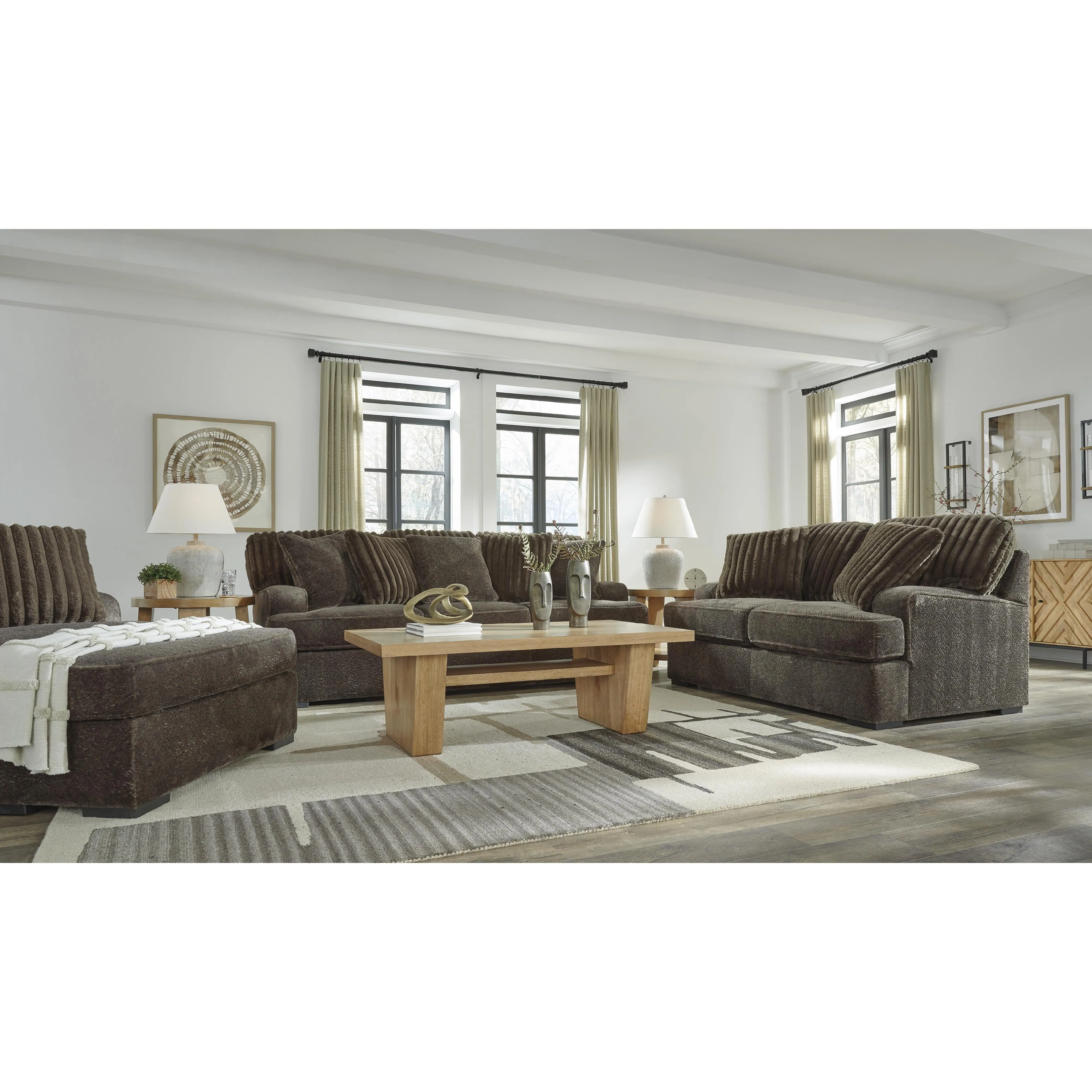 Benchcraft Aylesworth Stationary Fabric Sofa 5370238