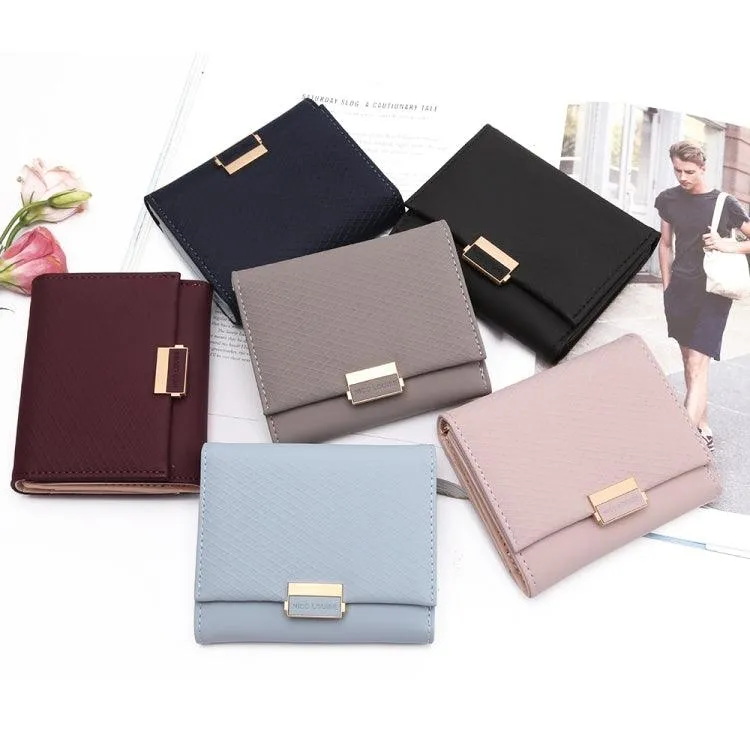 Chic Plaid Leather Wallet for Women - Compact Purse with Card Holder and Coin Pocket