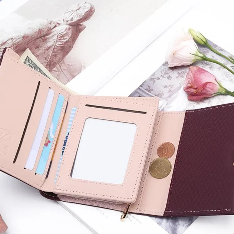 Chic Plaid Leather Wallet for Women - Compact Purse with Card Holder and Coin Pocket
