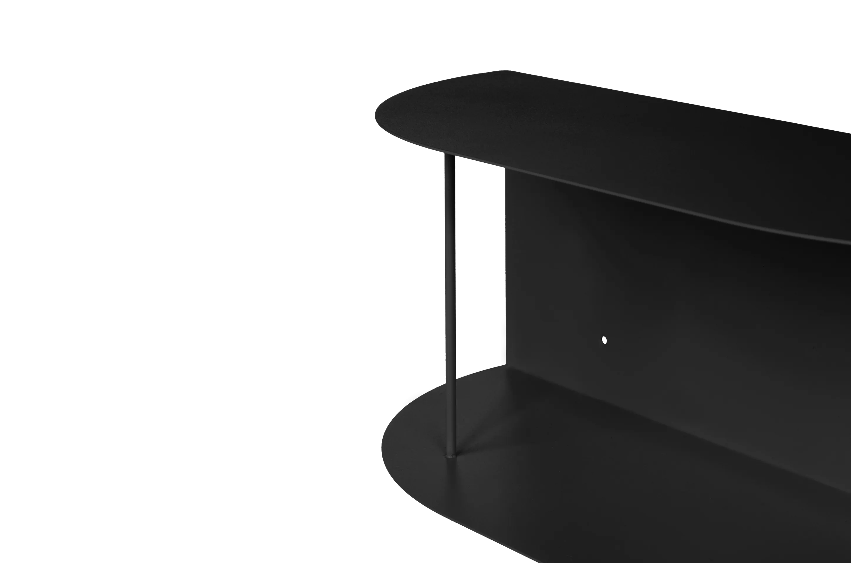 Lina Shelf - short