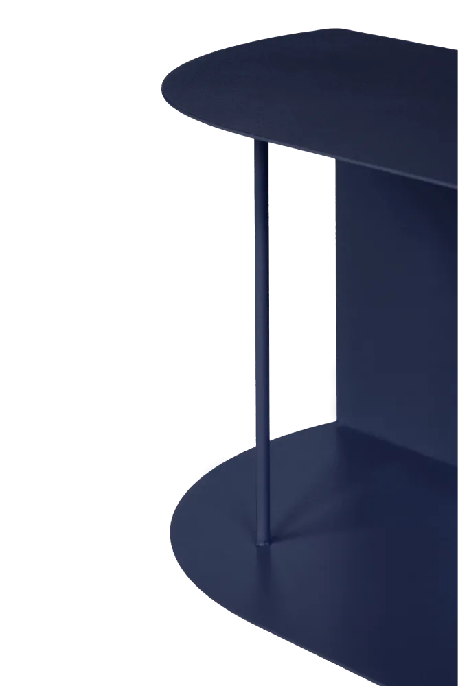 Lina Shelf - short