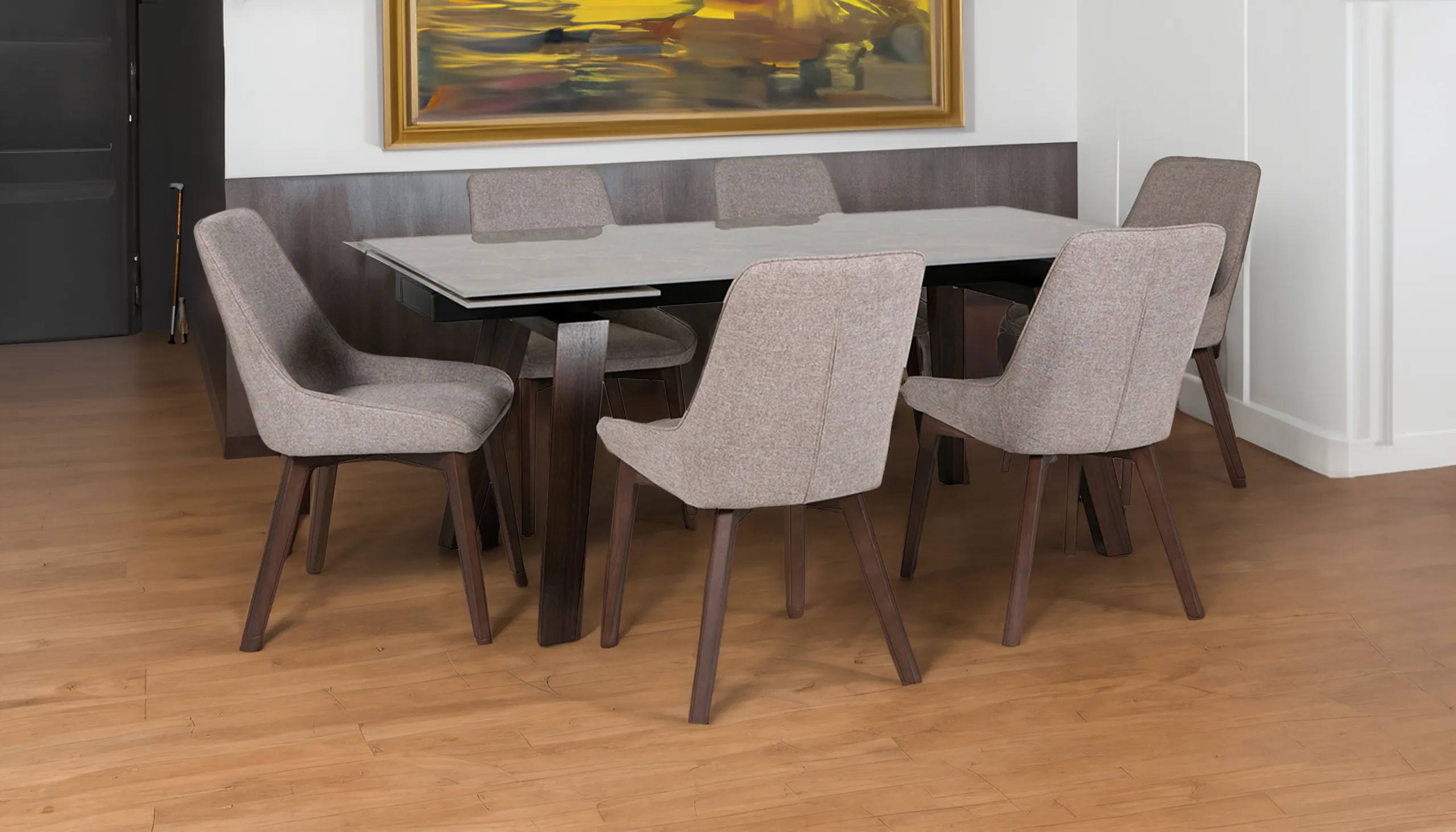 Pierre Drinks Table