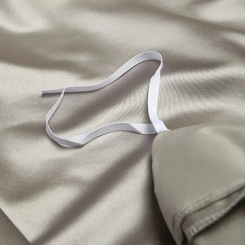 Silk-Like Satin 4-Piece Duvet Cover Set with Double Stitching & Pillowcases