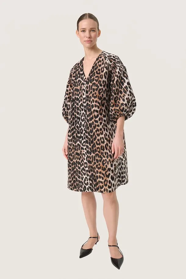 Soaked in Luxury Chiba Eteri Dress in Leopard Pattern