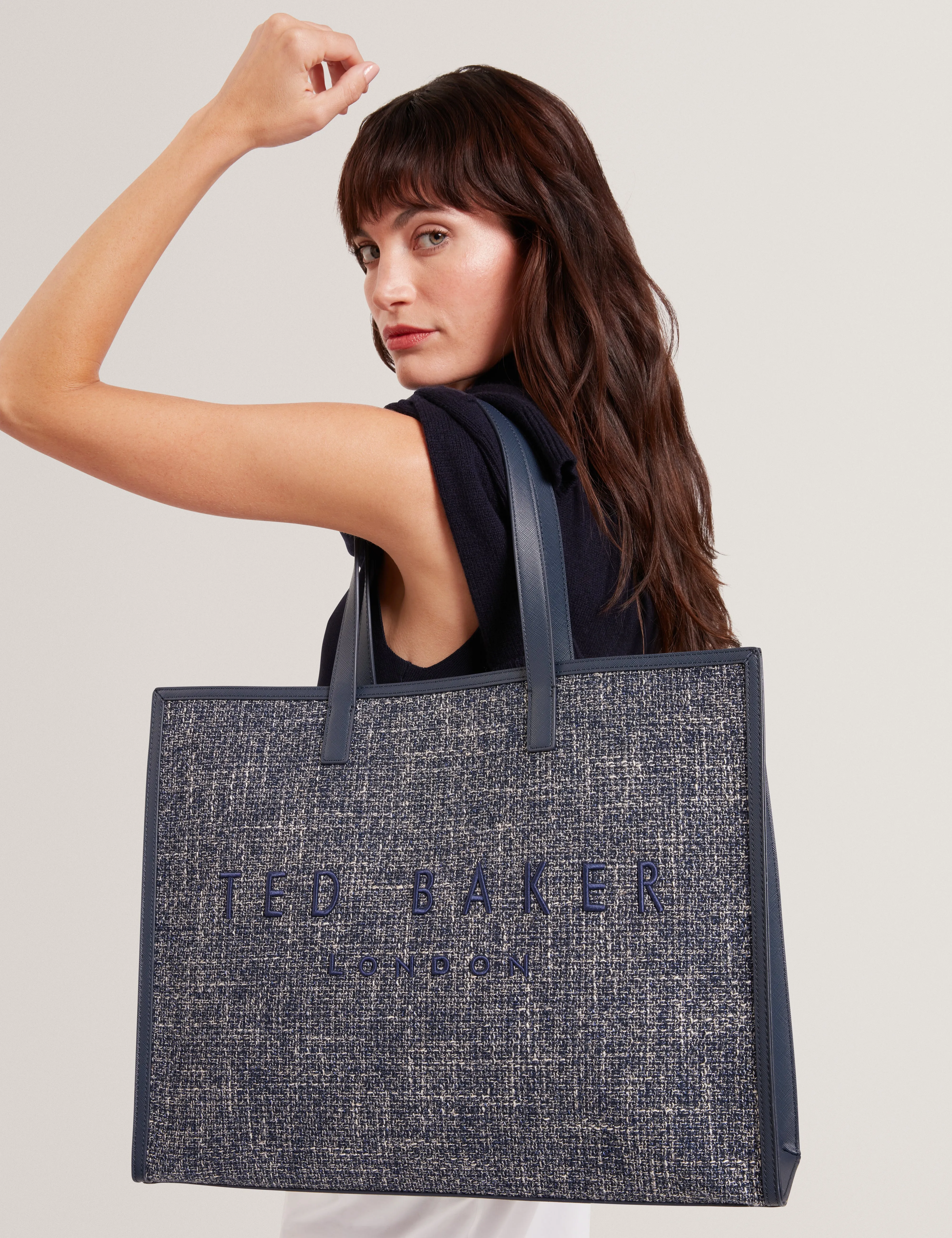 Tweekon Tweed Extra Large Icon Bag Navy