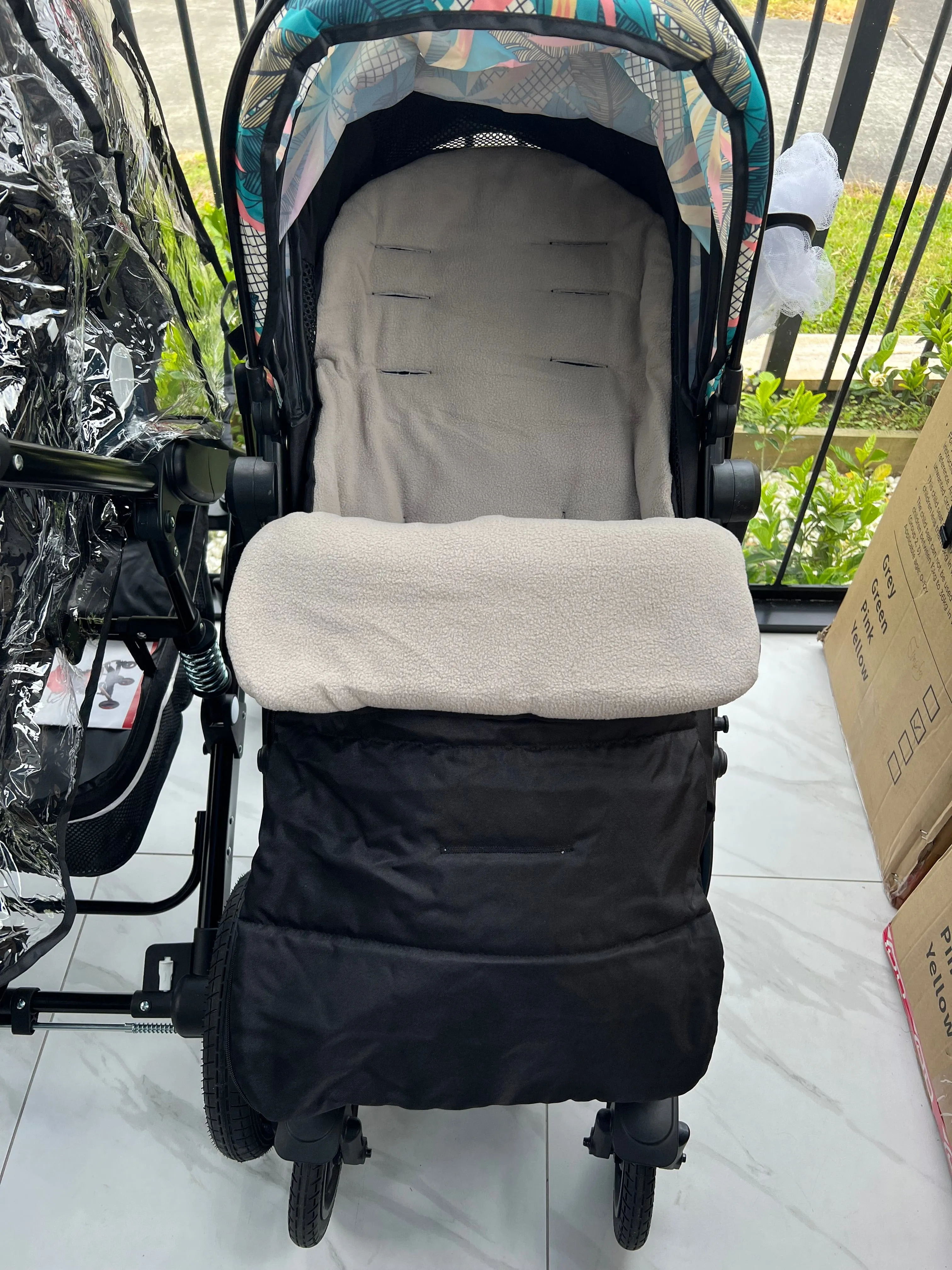 Versatile Universal Stroller Footmuff Waterproof Cover /Sleeping Bag
